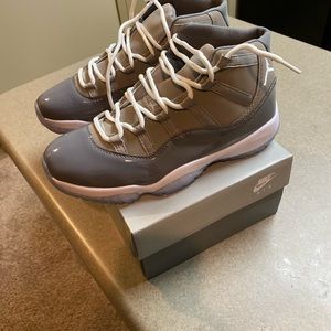 Jordan Cool Grey’s